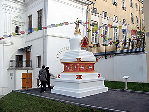 Минкультуры опровергло снос буддистской святыни в центре Рерихов